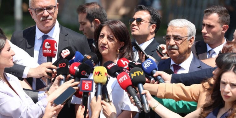 Süreçte kritik hafta: Çerçeve yasa taslağının sunulması bekleniyor
