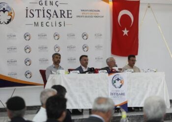 Genç’te 'Aile, Bağımlılık ve Değerler Eğitimi' toplantısı yapıldı