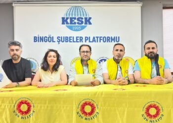 Bingöl'de okul alışverişi velileri zorluyor, Eğitim Sen'den açıklama