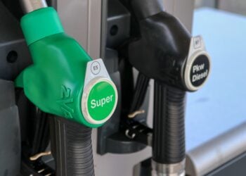 Benzine tarihin en büyük zammı geliyor