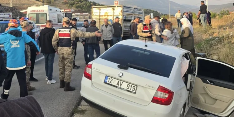Bingöl-Erzurum kara yolunda kaza: 2 ölü, 1 ağır yaralı
