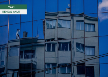Plansız şehirler, yalnız insanlar üzerine bir değerlendirme