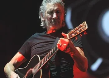 Roger Waters’tan Nûdem Durak için çağrı
